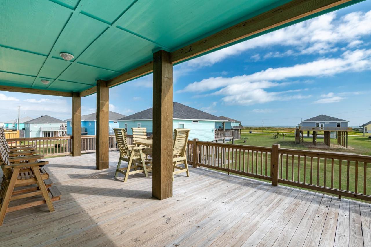 Stylish 4Br Crystal Beach Retreat Walk To Beach Bolivar Peninsula Zewnętrze zdjęcie